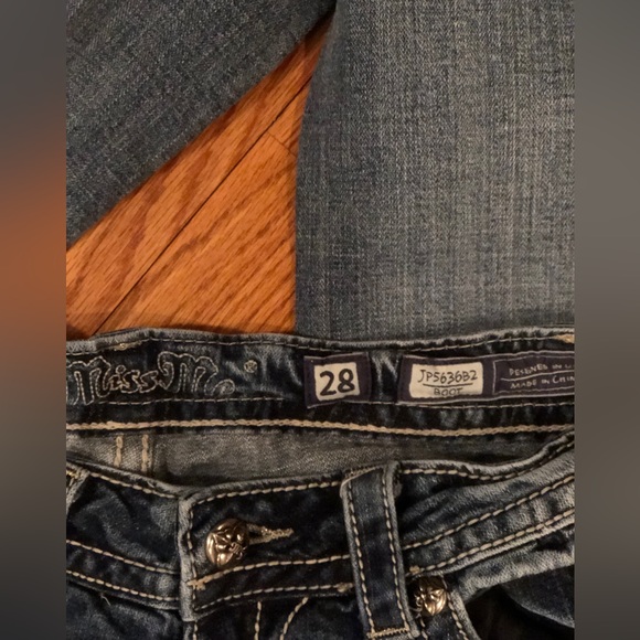 Miss Me Style No: JP563632 Boot Cut Embellished Rodeo Ready  Size 28 - Picture 5 of 7